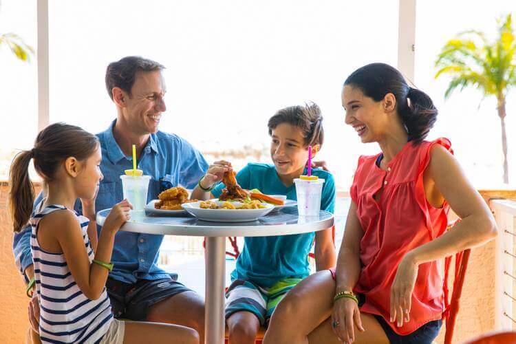 Familienessen bei Bongos