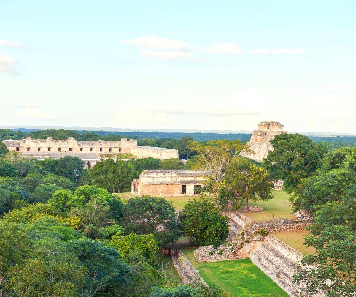 Blick Über Die Ruinen Von Uxmal Und Den Umliegenden Dschungel