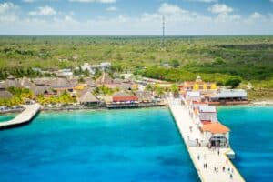 How to get from Playa Del Carmen to Cozumel1 3