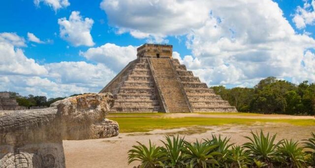 how to go from cancun to chichen itza