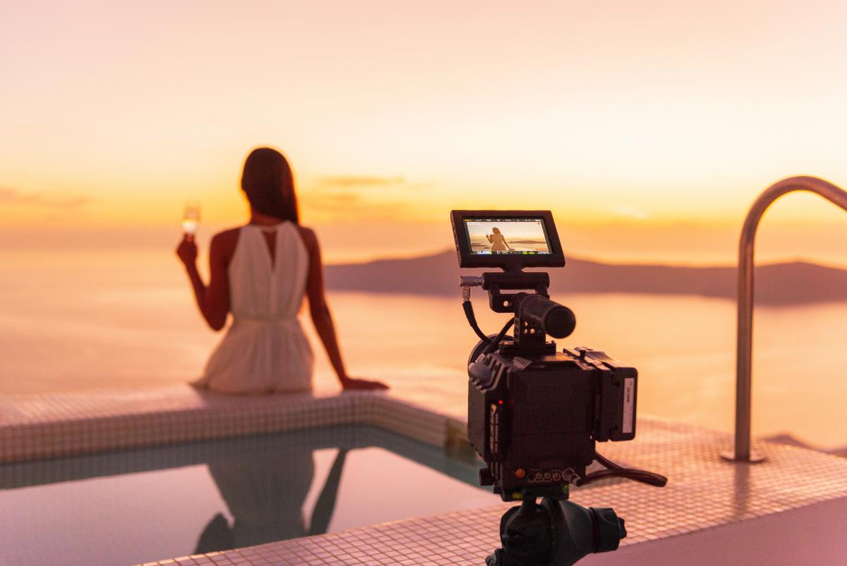 Tips to Make Great Travel Videos while Traveling in