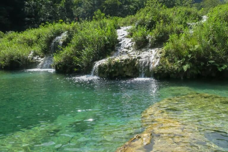 Wie Kommt Man Von Flores Nach Lanquín, Guatemala?
