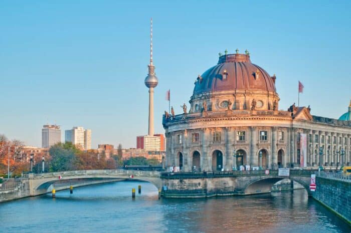 How To Get From Frankfurt To Berlin, Germany