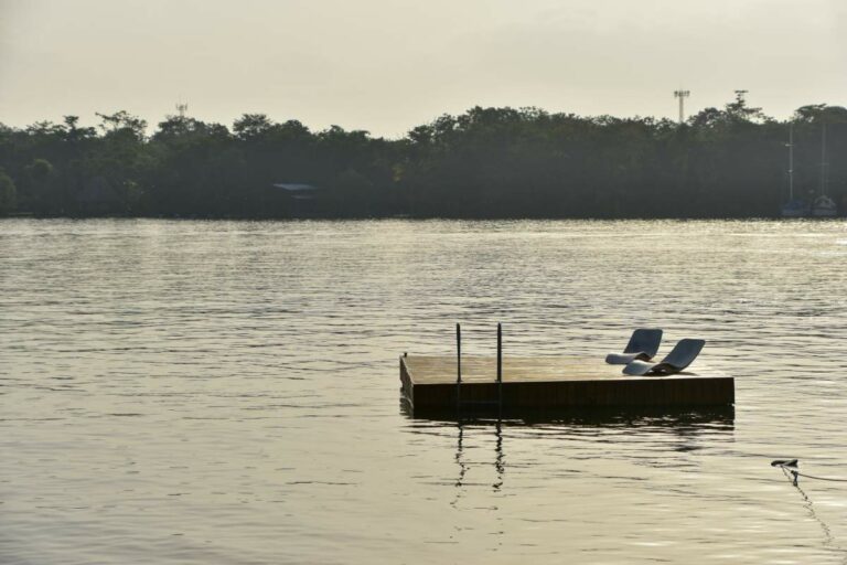 3 Best Ways To Get From Semuc Champey To Rio Dulce, Guatemala