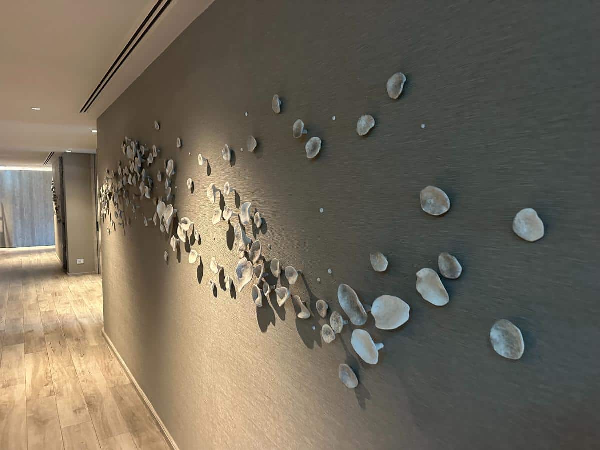 Kunst Im Flur Des Amaranth Spa Im Kimpton Maa-Lai Bangkok