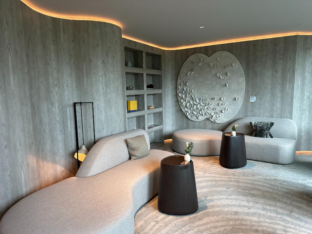 Liege Im Ruheraum Des Amaranth Spa Im Kimpton Maa-Lai Bangkok